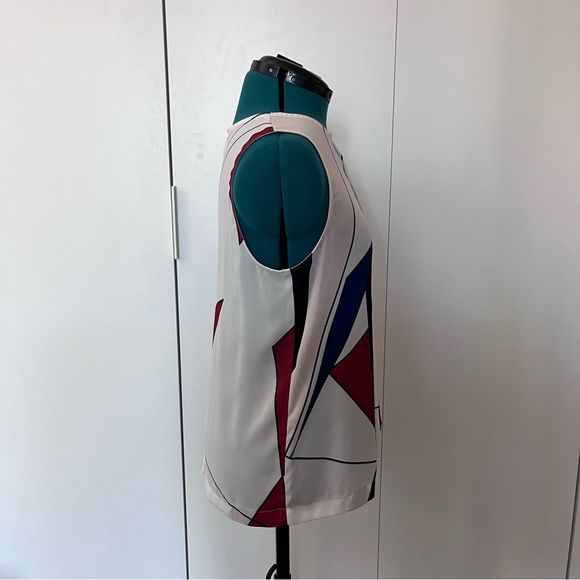 Sleeveless top - Picture 3 of 6